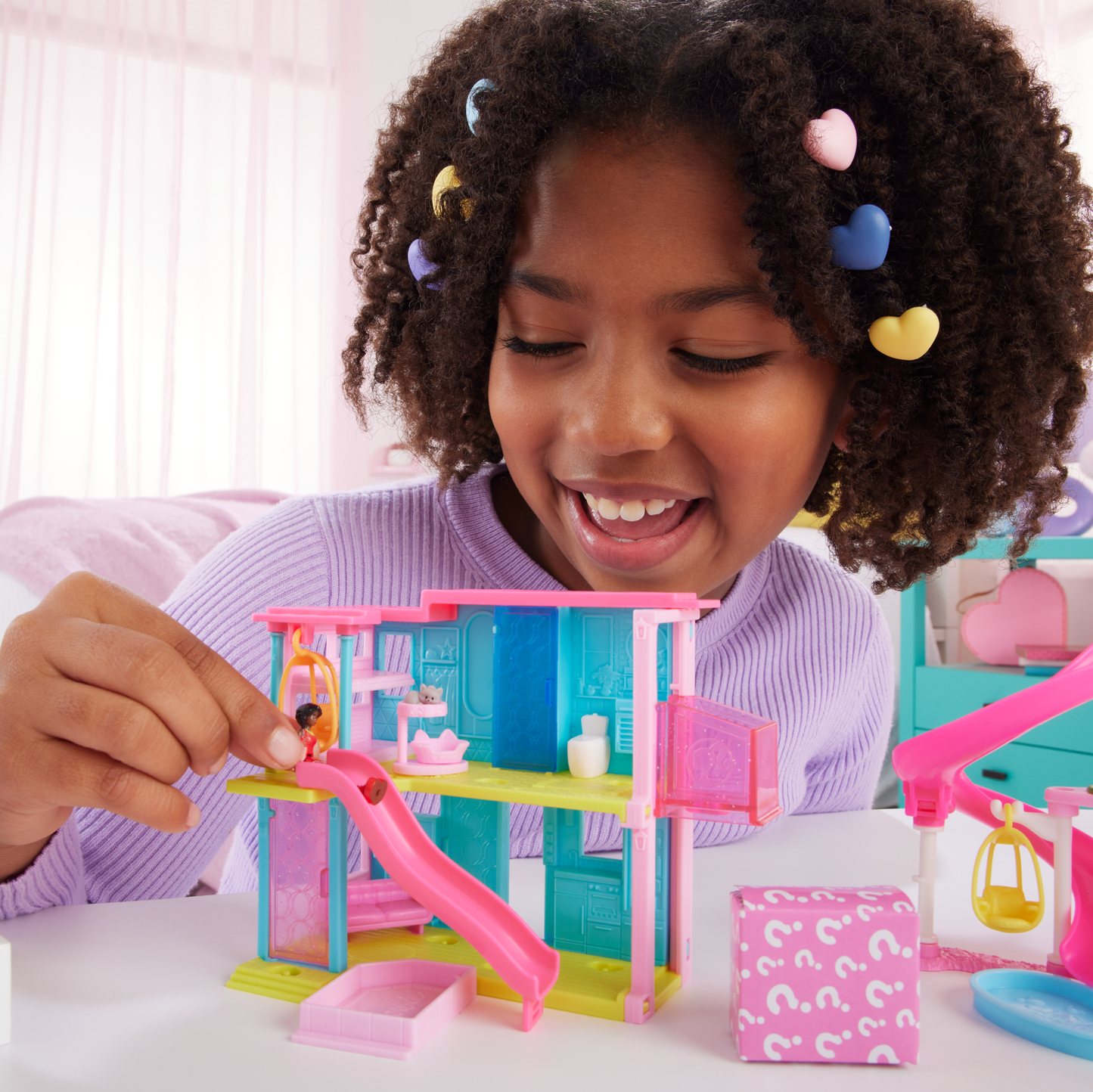 Barbie Mini BarbieLand Casa de Mu?ecas Azul y Amarilla